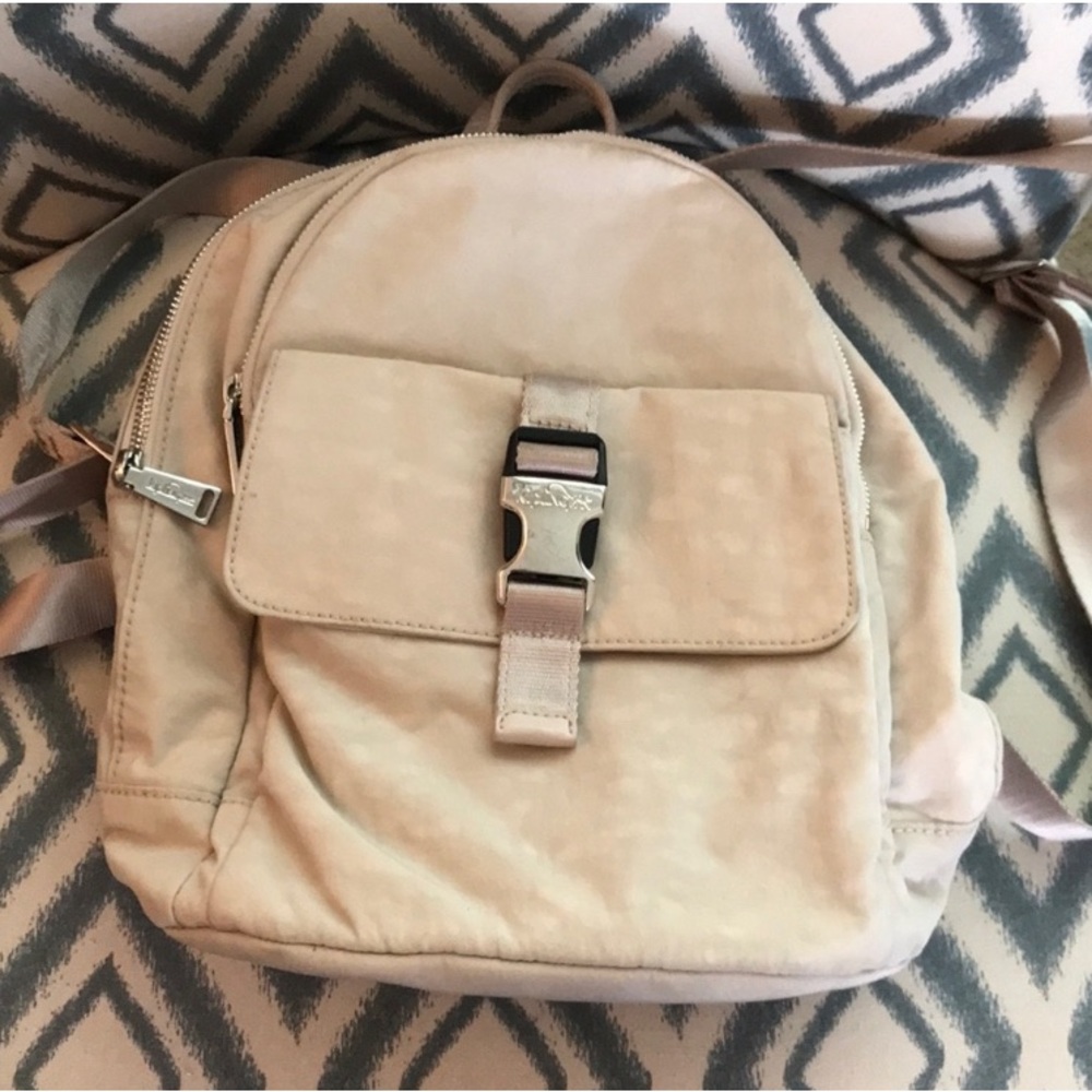 Kipling‎ backpack ⭐️ - Picture 2 of 8